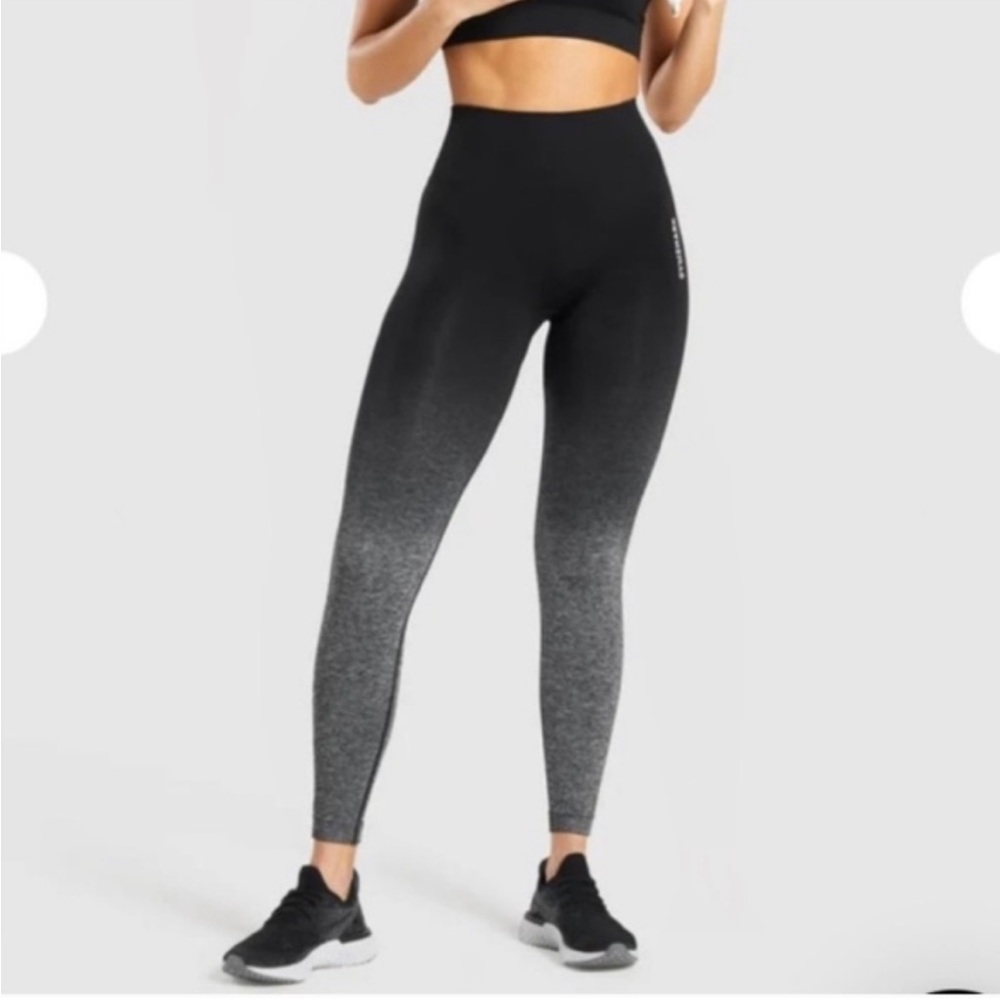 Gymshark workout set - Picture 3 of 3